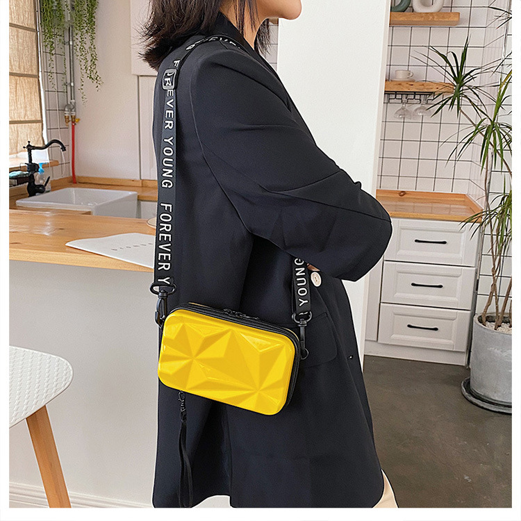 Nieuwe 7 Inch PC Lage Kleine V - Women'S Elle Bags recensie en prijs